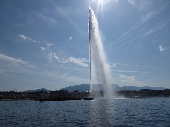 2016-09-20-1474371002-1955418-Fountain2.jpg