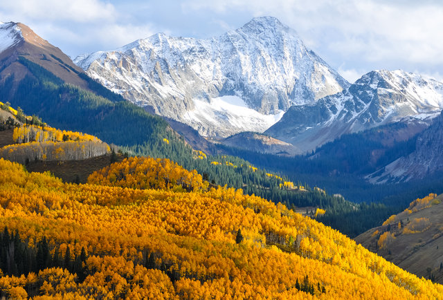 America's Best Places To See Fall Colors (That Aren't In New England)