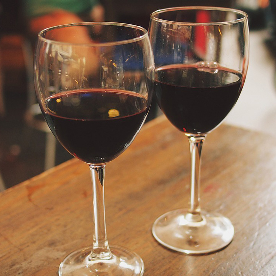 2016-10-17-1476706073-312216-wine890371_1280.jpg