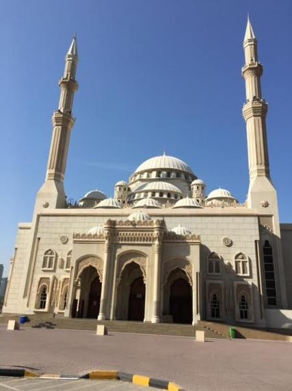 2016-10-25-1477420795-273740-sharjahalnoor.jpg