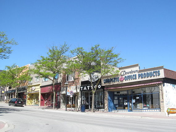 2016-11-10-1478788919-9568705-Orillia_Ontario_9197990942.jpg