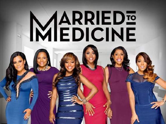 2016-11-18-1479437627-1124992-marriedtomedicineseason32.jpg