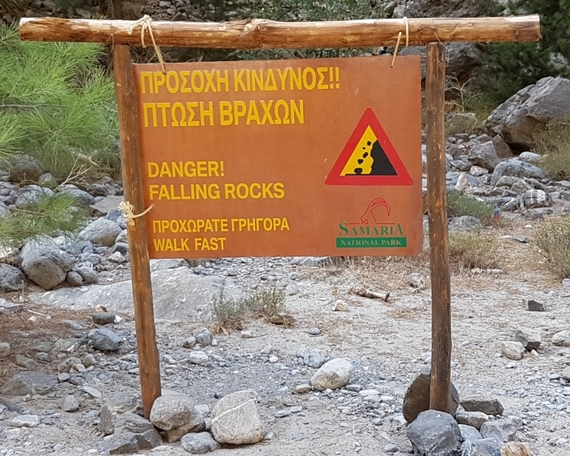2016-11-28-1480345022-5474383-Hiking_Samaria_Gorge_Crete_10_safety_advice_sign.jpg