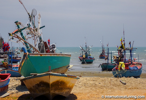 2016-12-07-1481142570-2028807-hpBeachedFishingBoatsHuaHinThailand.jpg