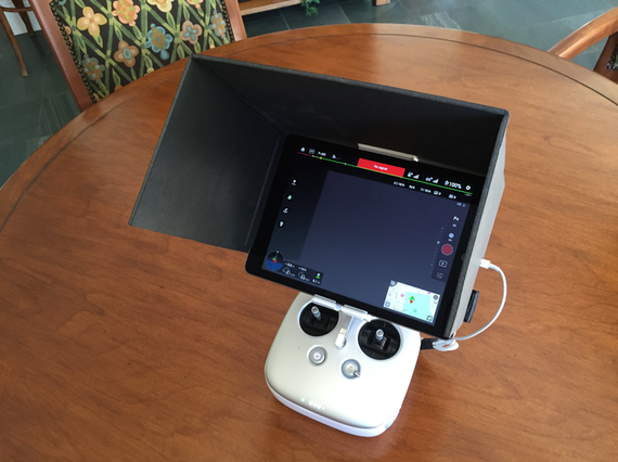 2016-12-15-1481808276-110092-droneipad.png
