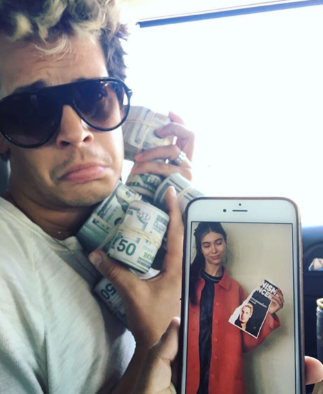 2017-01-01-1483272359-8966140-Yiannopoulos_Instagram.PNG