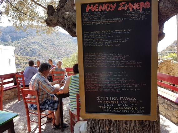 2017-01-18-1484731571-1547869-Lunch_at_Sto_Scholeio_Anidri_Crete.jpg