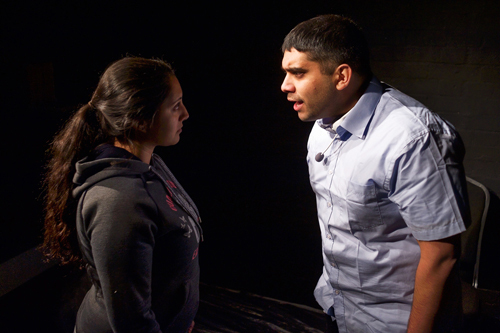 2017-01-19-1484824385-9924606-SerinIbrahimandHarpalHayerinGazingAtADistantStarGreenwichTheatrephotographercreditWarrenKinghuffington.jpg