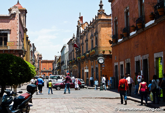 2017-01-19-1484840719-314731-mxQueretaroHistoriccenterMexico.jpg