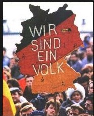 2017-03-05-1488719229-3863091-DasVolk2Klein.jpg