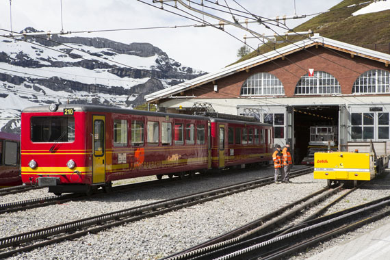 2017-03-05-1488741172-7092491-SFSwiss_Interlaken_001.jpg
