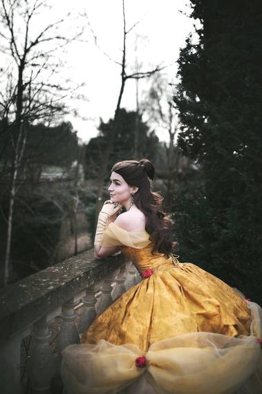 This Belle 'Beauty and the Beast' Cosplay Is Goals