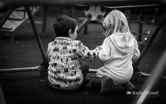2017-08-24-1503577658-1368059-Londonfamilyphotographerkids6tips.jpg