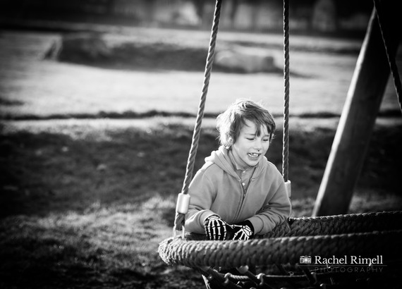2017-08-24-1503578097-4970700-Londonfamilyphotographerkids2tips.jpg