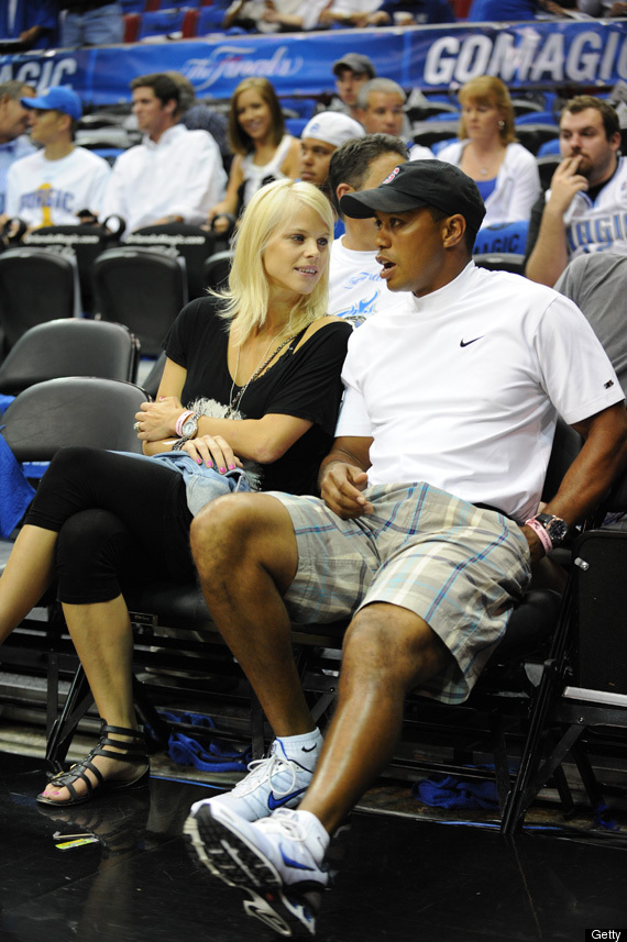 Tiger Woods Wife Elin Nordegren Woods Prenup Negotiations Photos Huffpost 