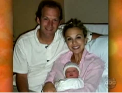 Elizabeth Hasselbeck gives birth to a boy! *