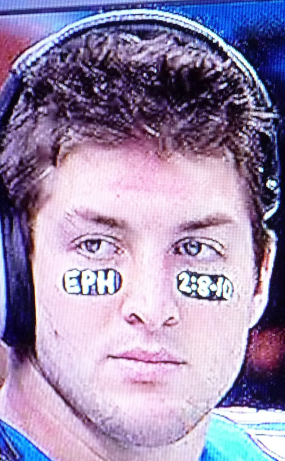 Tim Tebow discusses his famous eye black