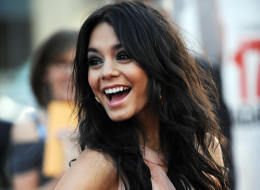 http://images.huffingtonpost.com/gen/80505/thumbs/s-VANESSA-HUDGENS-large.jpg